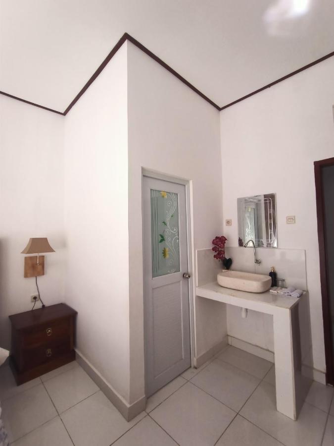 Edu Hotel "Hotel Educational" Bangli Екстер'єр фото